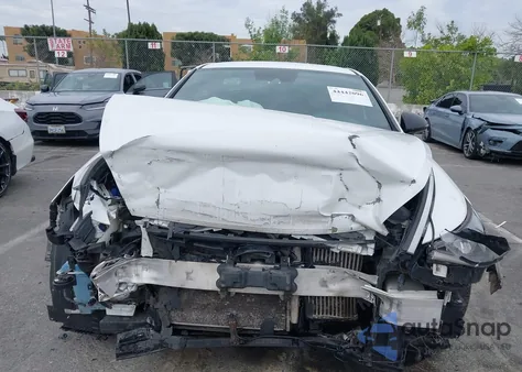 2021 Hyundai Sonata Sel Plus z USA, uszkodzony, nr VIN 5NPEJ4J22MH069047